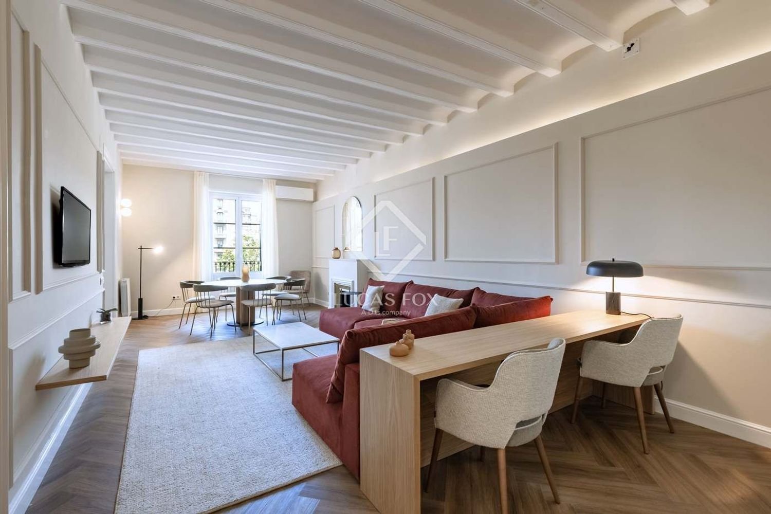 Ático de 3 dormitorios en Ciudad Vieja, Spain No. 169874