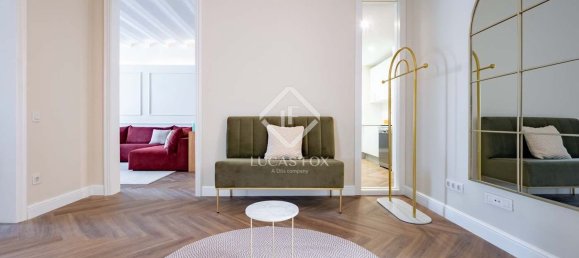 Ático de 3 dormitorios en Ciudad Vieja, Spain No. 169874 11