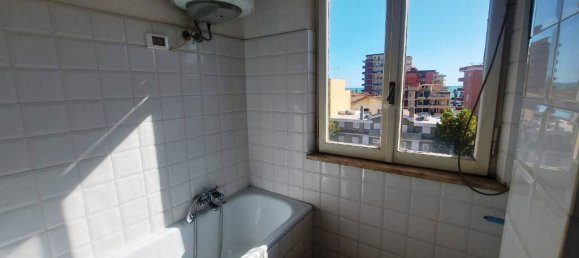 1 bedroom Apartment in Ancona, Italy No. 347151 14
