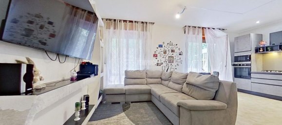 4 rooms Apartment in Salsomaggiore Terme, Italy No. 108072 10