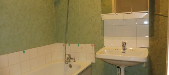 2 bedrooms Apartment in Valence, France No. 300879 6