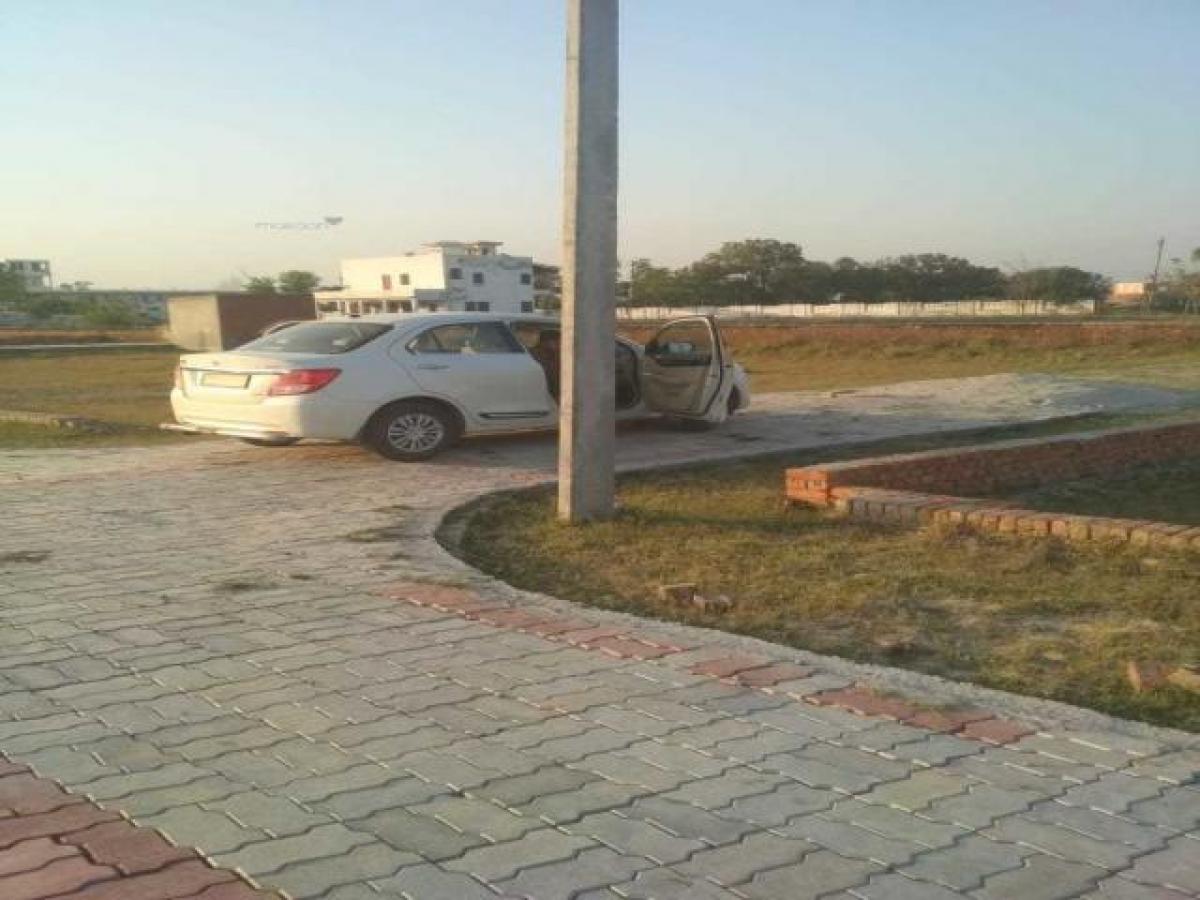  قطعة أرض في Lucknow, India رقم 29934