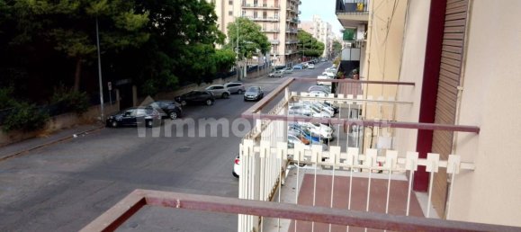 Квартира с 1 спальней в Катания, Италия № 262858 3