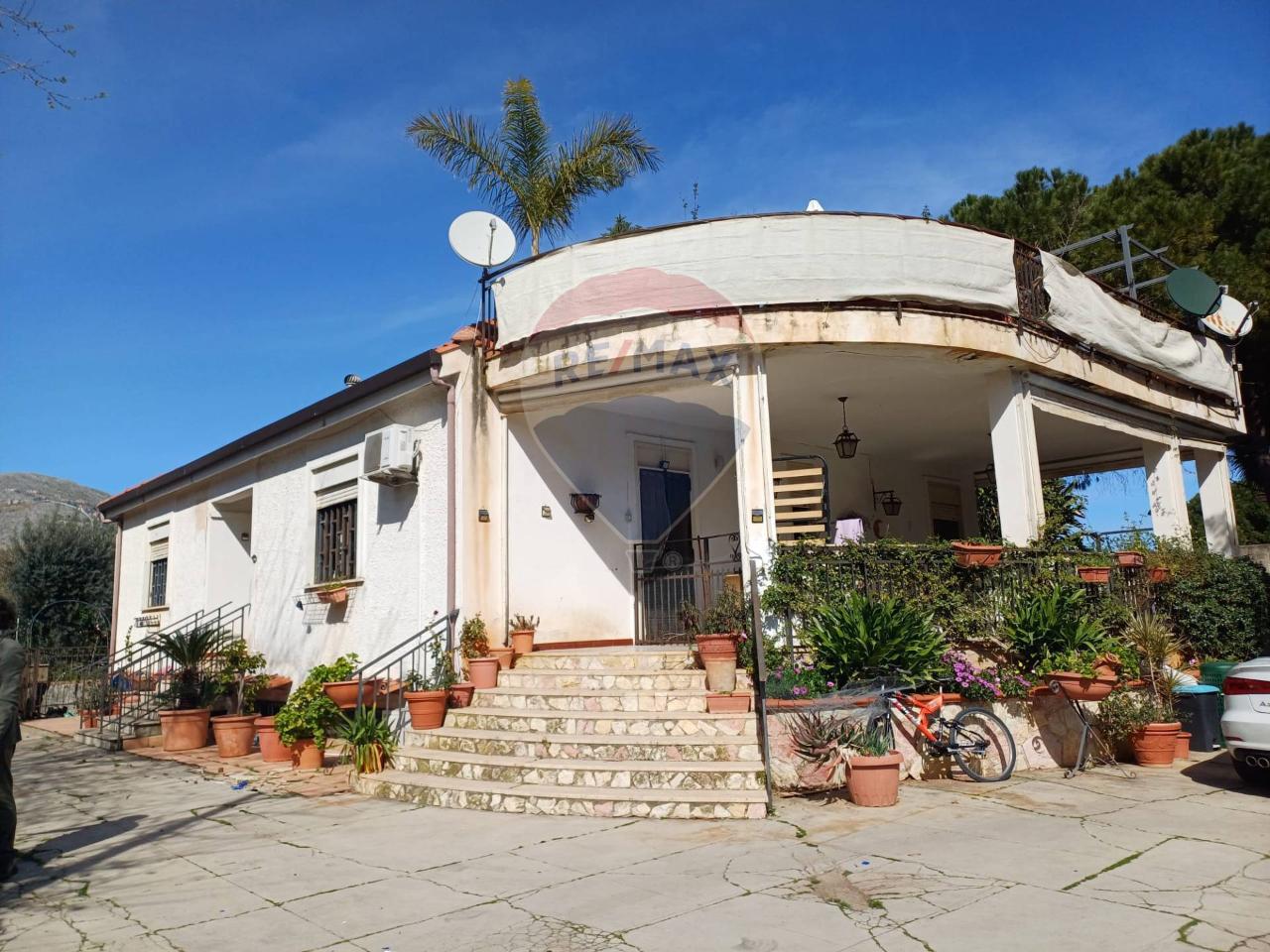 7غرفة فيلا في Palermo, Italy رقم 37523