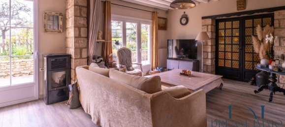 8 bedrooms House in Eure, France No. 293916 9