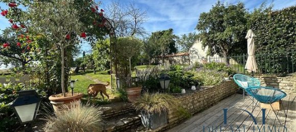 8 bedrooms House in Eure, France No. 293916 4