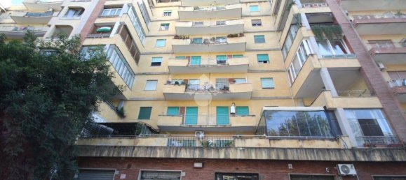 Apartamento T1 em Rome, Italy N.º 170298 21