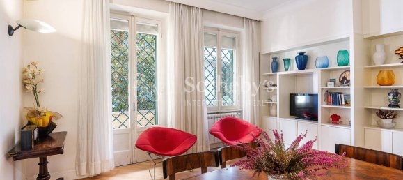 4 bedrooms Apartment in Rome, Italy No. 10615 5