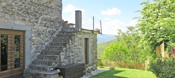 7 rooms House in Villafranca in Lunigiana, Italy No. 23844 4