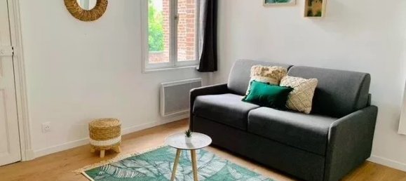 5 chambres Bâtiment à Saint-Quentin, France No. 41208 20