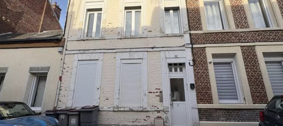 5 chambres Bâtiment à Saint-Quentin, France No. 41208 2