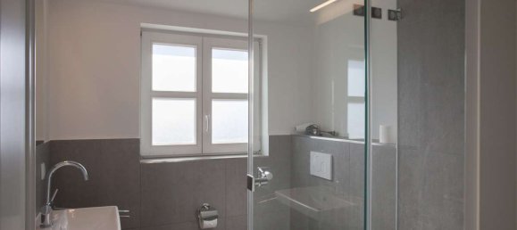 Дом с 11 комнатами в Передняя Померания-Рюген, Германия № 130095 15