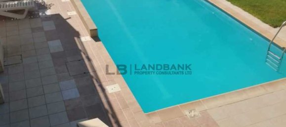 Villa de 5 dormitorios en Lakatamia, Cyprus No. 13686 14