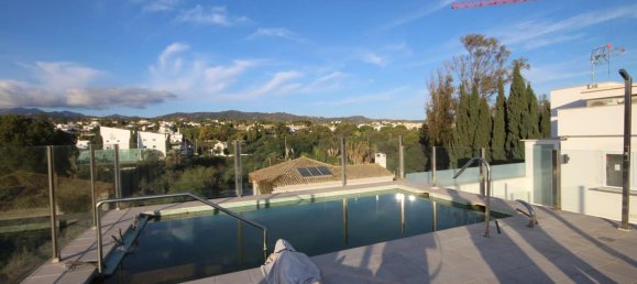 3 Schlafzimmer Villa in Marbella, Spain, Nr. 57663 2