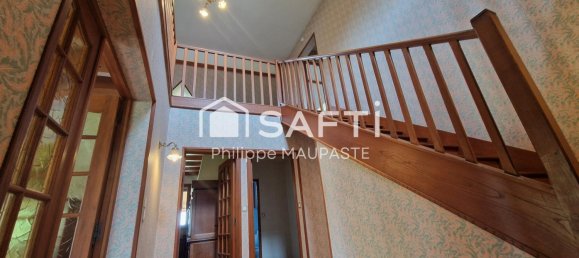 Villa de 4 dormitorios en Mornay-sur-Allier, France No. 275016 12