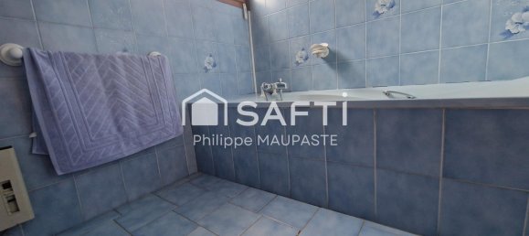 Villa de 4 dormitorios en Mornay-sur-Allier, France No. 275016 14