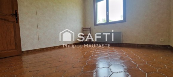 Villa de 4 dormitorios en Mornay-sur-Allier, France No. 275016 17