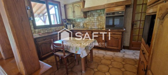 Villa de 4 dormitorios en Mornay-sur-Allier, France No. 275016 11