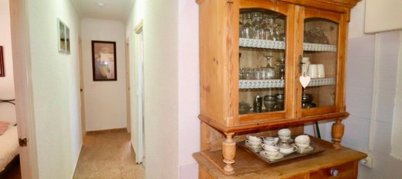 4 bedrooms House in El Altet, Spain No. 185184 9