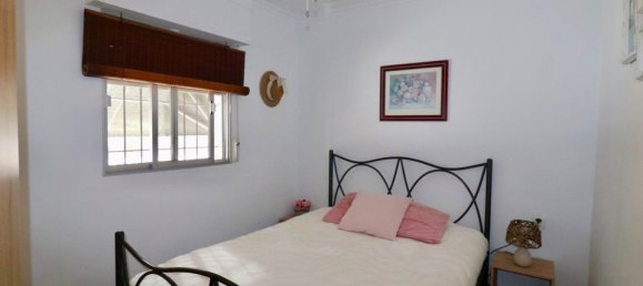 4 bedrooms House in El Altet, Spain No. 185184 10