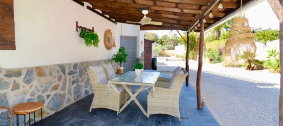 4 bedrooms House in El Altet, Spain No. 185184 16