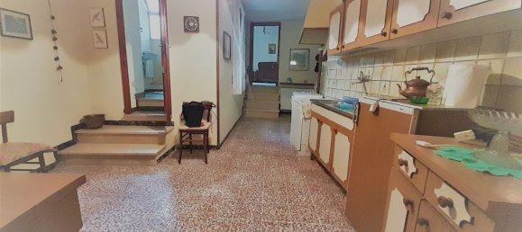 4 rooms Apartment in Pescia, Italy No. 214524 15