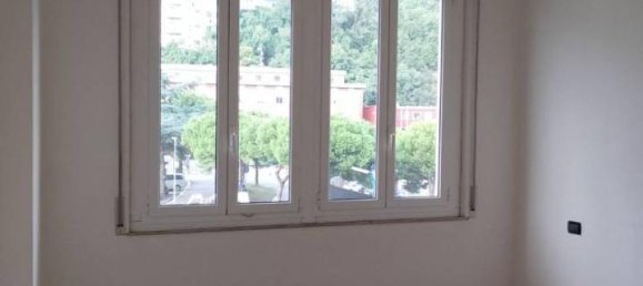 Квартира с 2 комнатами в Генуя, Италия № 76038 20