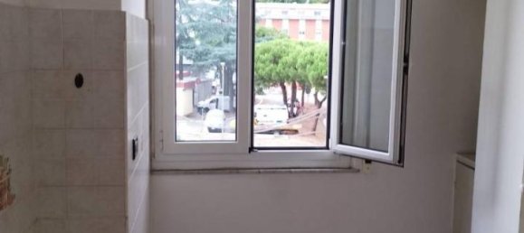 Квартира с 2 комнатами в Генуя, Италия № 76038 6