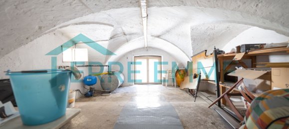 Dúplex de 5 dormitorios en San Vito dei Normanni, Italy No. 314039 10