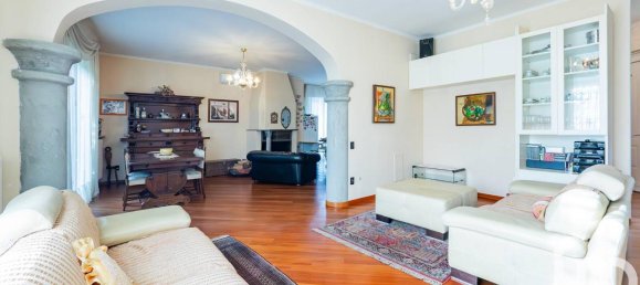 6-Zimmer Villa in Veduggio con Colzano, Italy, Nr. 5974 15