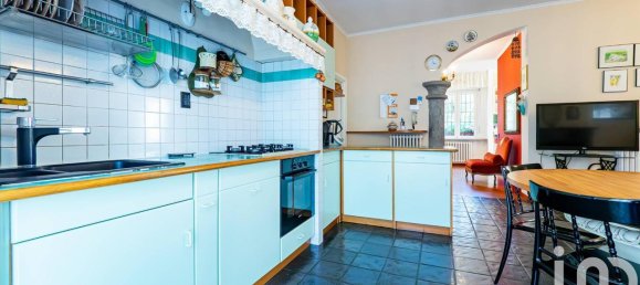 6-Zimmer Villa in Veduggio con Colzano, Italy, Nr. 5974 10