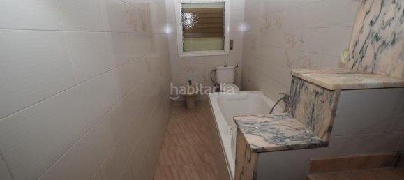 4 bedrooms Apartment in Terrassa, Spain No. 141488 16