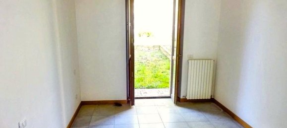 2 bedrooms Apartment in Monte Roberto, Italy No. 293126 3