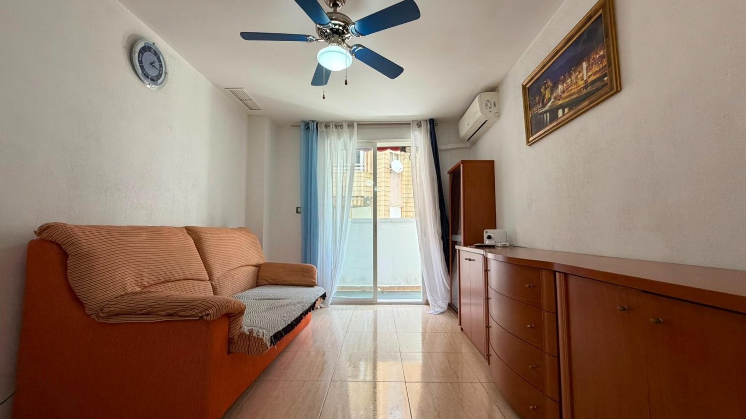 2 dormitorios apartamento en venta en Torrevieja, Alicante, Comunidad Valenciana, Spain № 370075