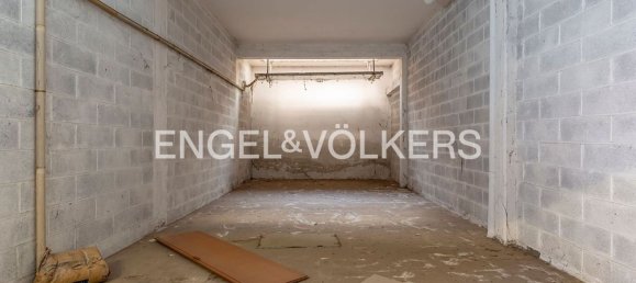 41m² Garage in Rome, Italy No. 105564 2