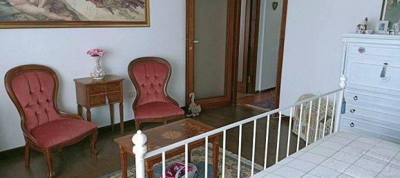 Casa de 4 divisões em Mortara, Italy N.º 24486 35