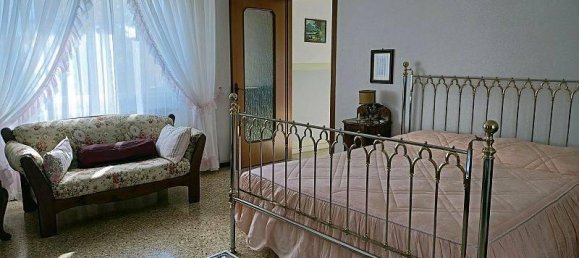 Casa de 4 divisões em Mortara, Italy N.º 24486 31