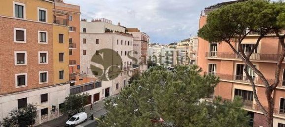 6 rooms Apartment in Rome, Italy No. 41169 32