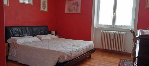 4 Schlafzimmer Villa in Porto Valtravaglia, Italy, Nr. 92220 30