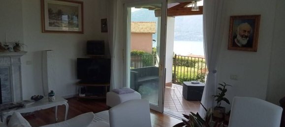 4 Schlafzimmer Villa in Porto Valtravaglia, Italy, Nr. 92220 42