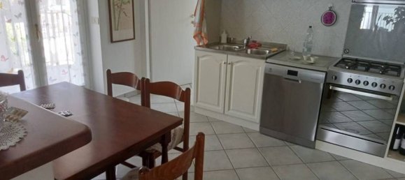4 Schlafzimmer Villa in Porto Valtravaglia, Italy, Nr. 92220 45