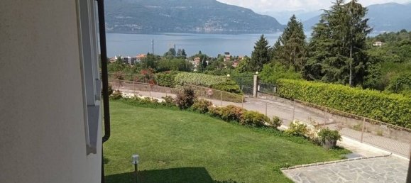 4 Schlafzimmer Villa in Porto Valtravaglia, Italy, Nr. 92220 21