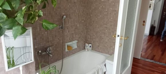 4 Schlafzimmer Villa in Porto Valtravaglia, Italy, Nr. 92220 26