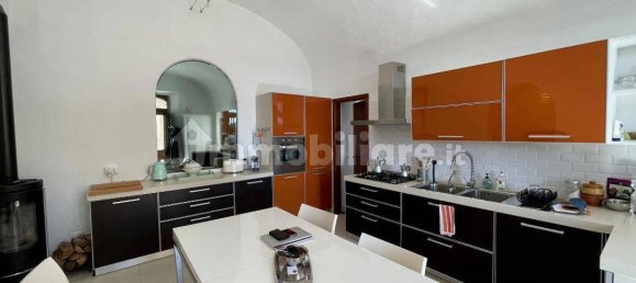 3 bedrooms House in Calascio, Italy No. 89968 6