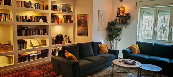 4 bedrooms Apartment in Rome, Italy No. 339957 6