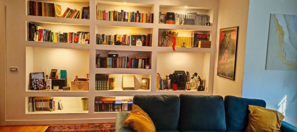 4 bedrooms Apartment in Rome, Italy No. 339957 2