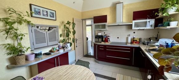 3 Schlafzimmer Haus in Charente, France, Nr. 311522 6