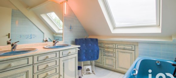 Casa de 4 dormitorios en Epone, France No. 327077 17