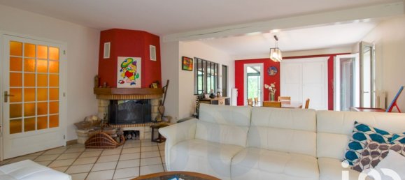 Casa de 4 dormitorios en Epone, France No. 327077 4