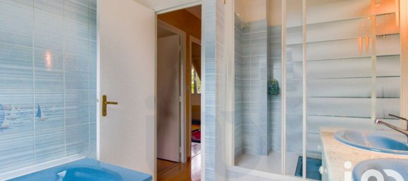 Casa de 4 dormitorios en Epone, France No. 327077 18